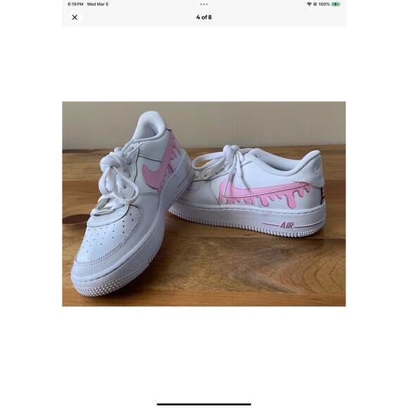 Nike - Picture 4 of 8